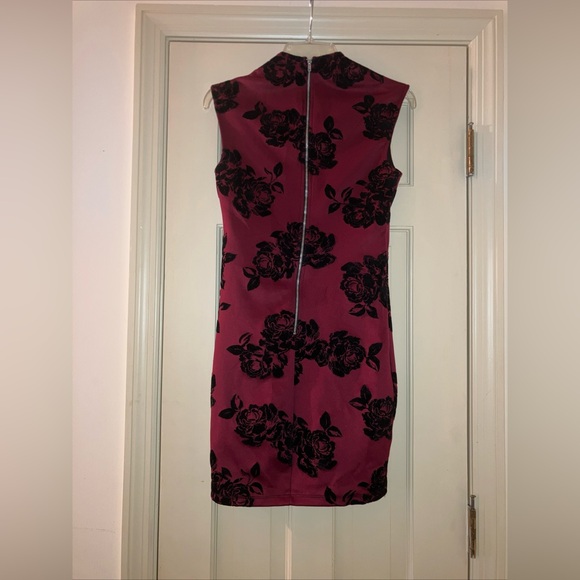 TRIXXI Burgundy Floral Body Con Dress Core Social Size 5 JUNIOR 14591 - Picture 3 of 4